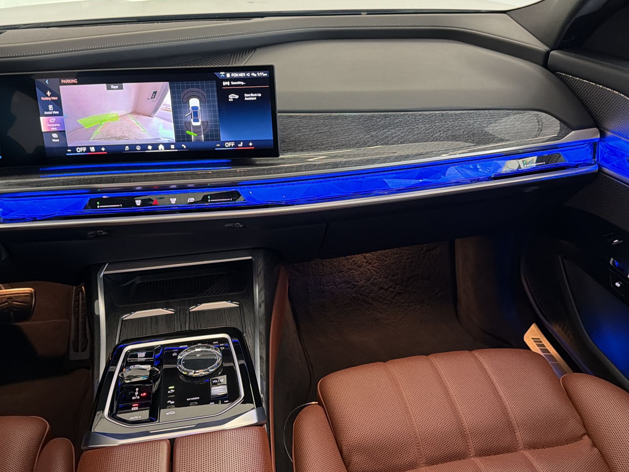 Certified 2024 BMW 760i xDrive AWD/4WD image 29