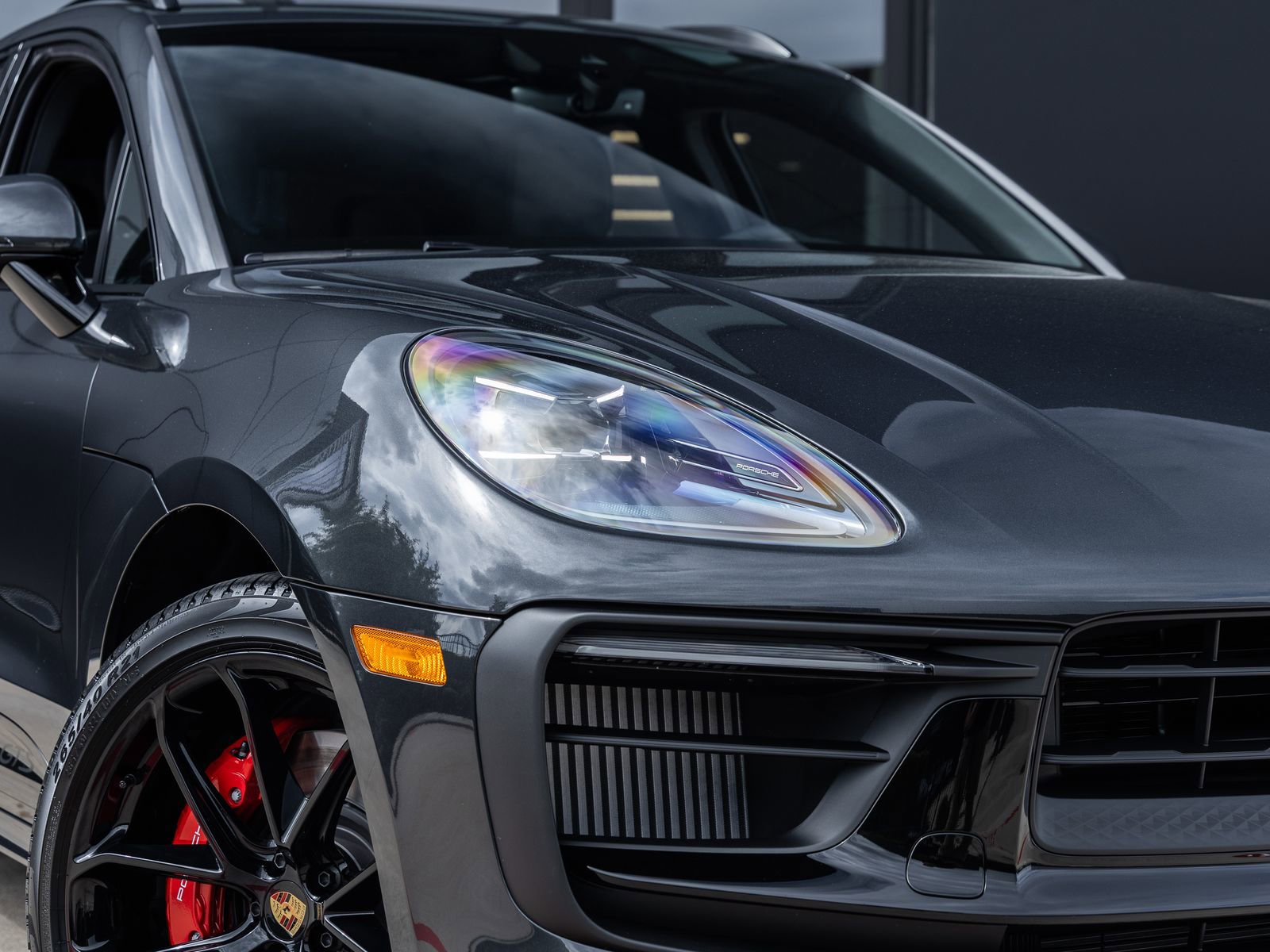 New 2026 Porsche Macan GTS AWD/4WD image 21