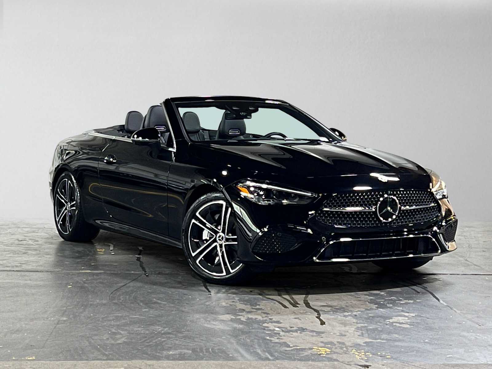 Used 2026 Mercedes-Benz CLE 300 4MATIC Cabriolet image 45