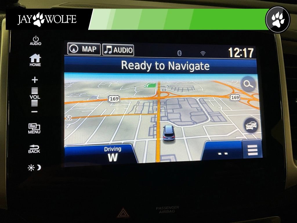 Used 2017 Honda Pilot Touring image 16
