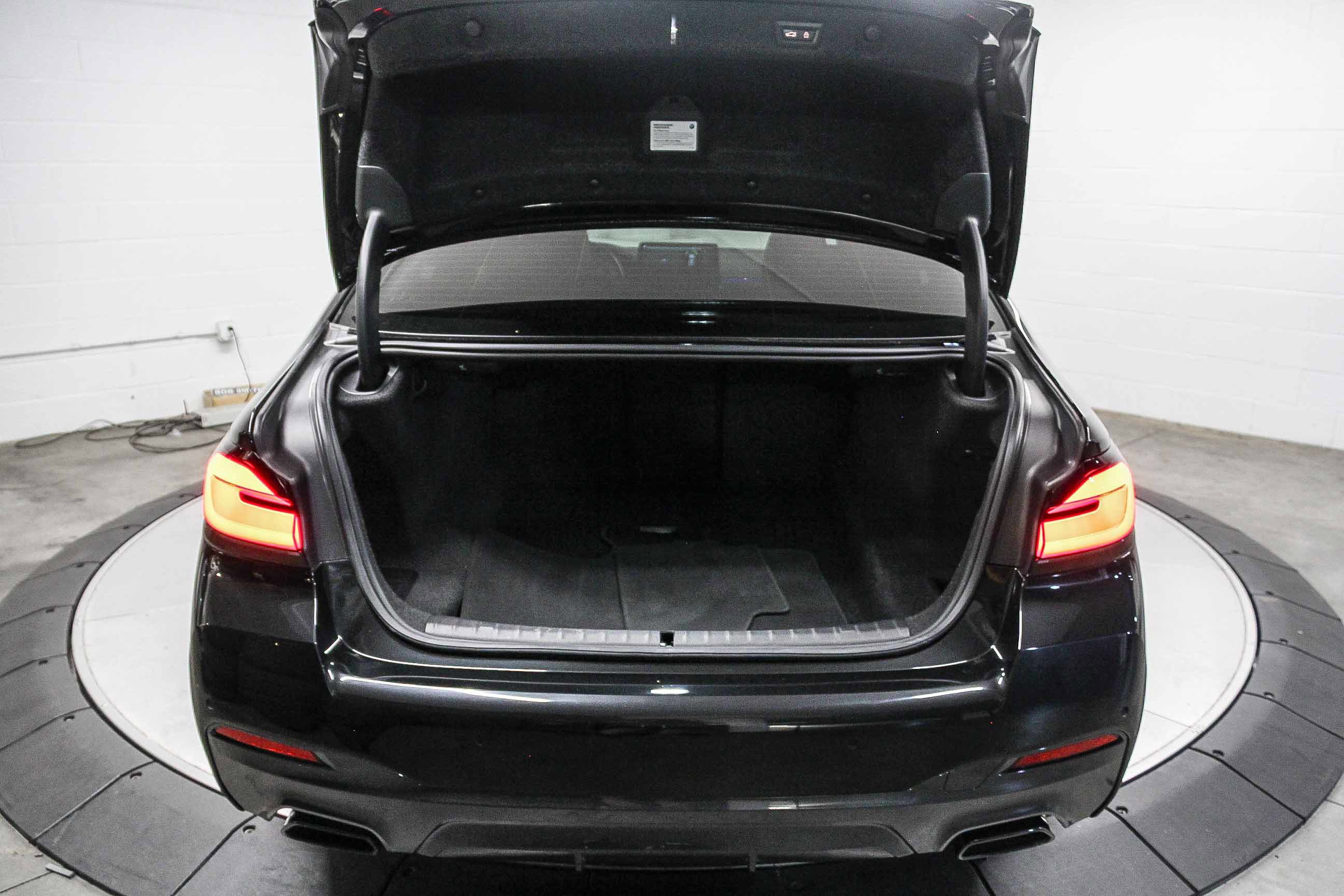 Certified 2023 BMW 540i w/ M Sport Package image 26