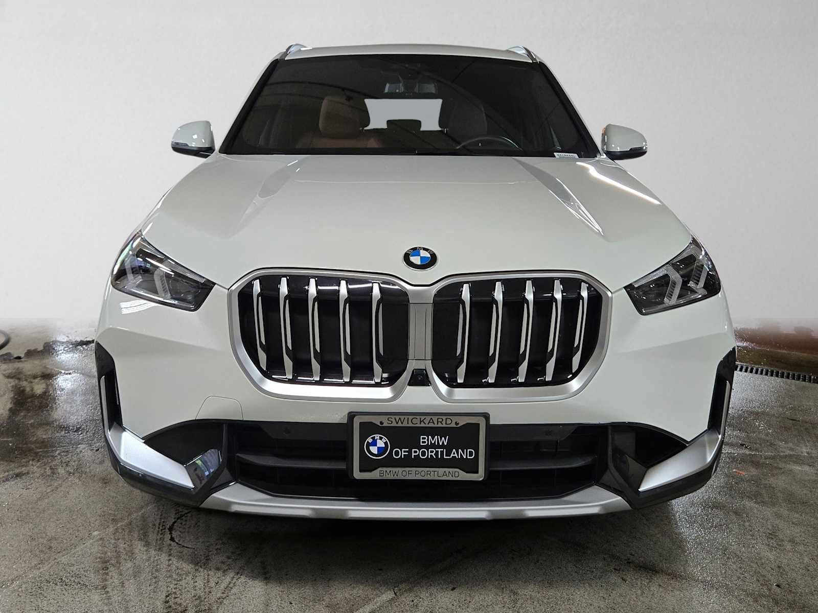 Used 2026 BMW X1 xDrive28i w/ Technology Package AWD/4WD image 10