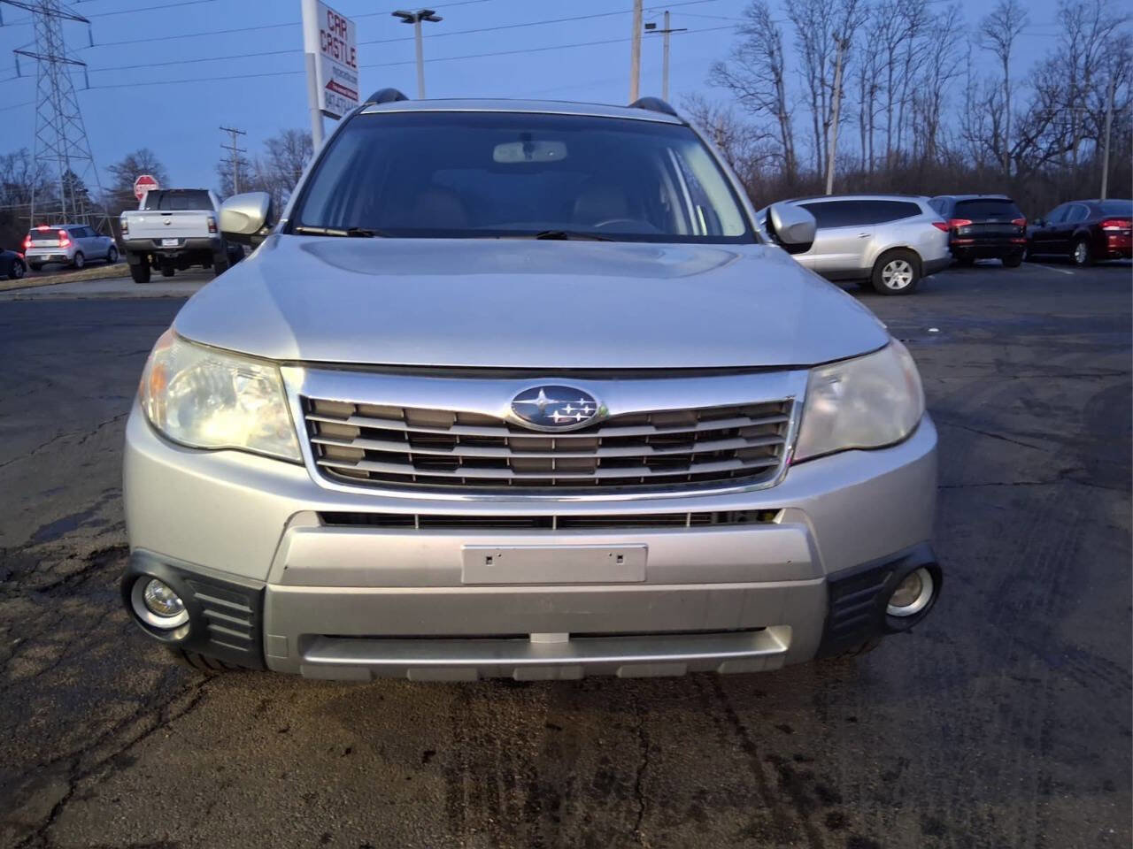 Used 2009 Subaru Forester 2.5X L.L. Bean image 2