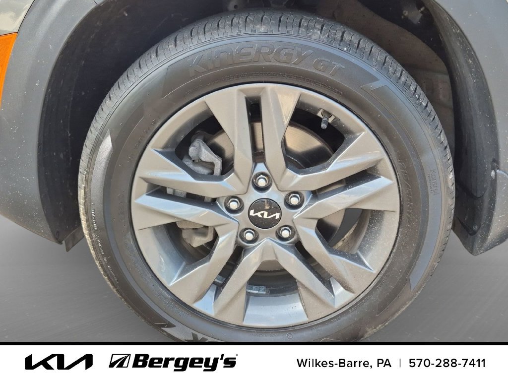 Certified 2023 Kia Seltos LX AWD/4WD image 11