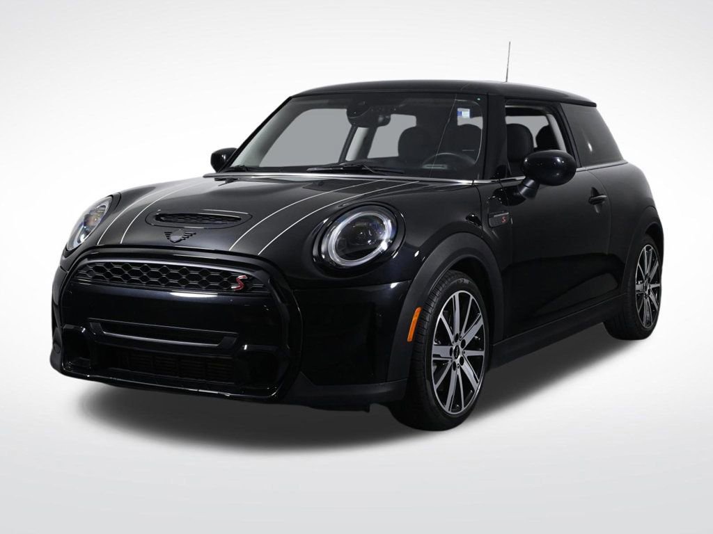 Used 2023 MINI Cooper S image 1