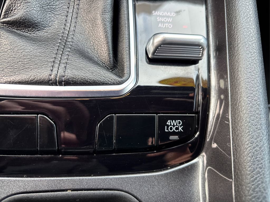 Used 2023 Jeep Compass Latitude image 31