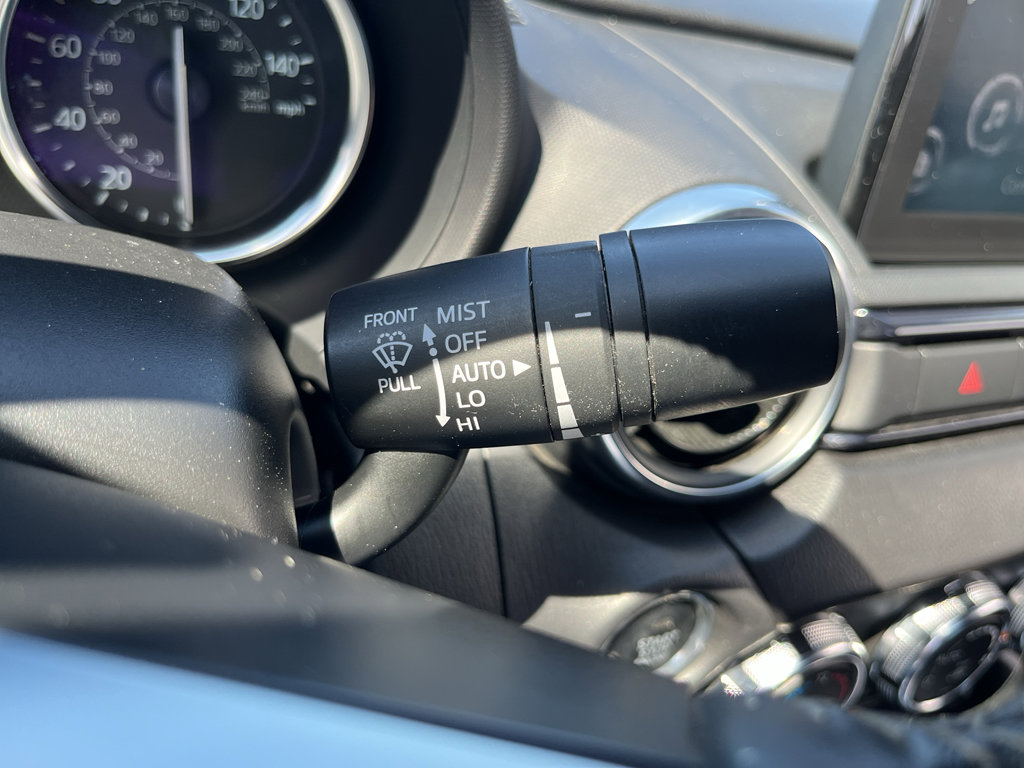 Used 2020 MAZDA MX-5 Miata Grand Touring image 14