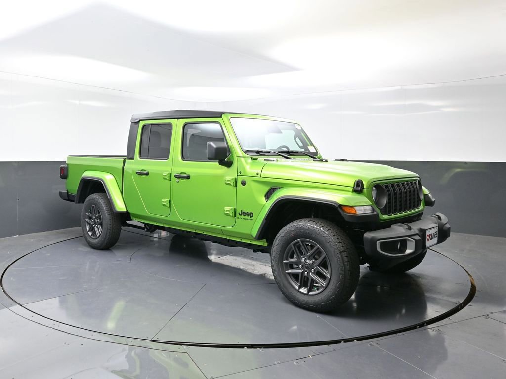 New 2026 Jeep Gladiator Sport image 5