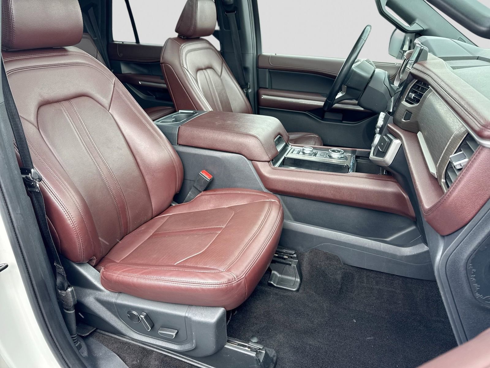 Certified 2022 Ford Expedition Limited image 10