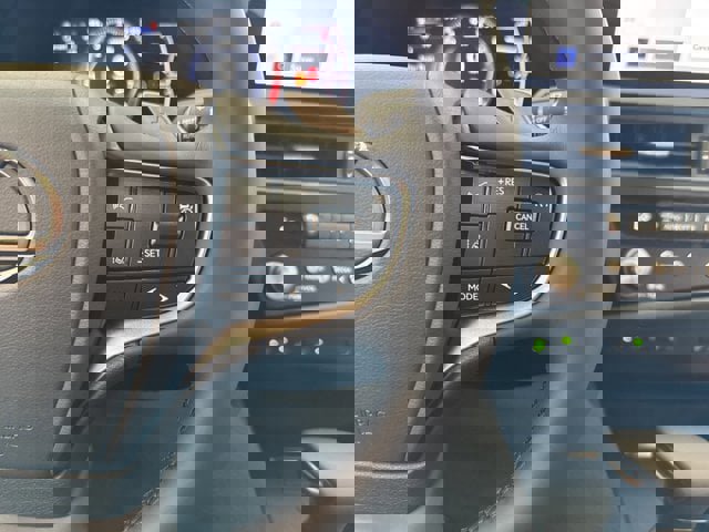 New 2025 Lexus ES 350 w/ Premium Package image 18