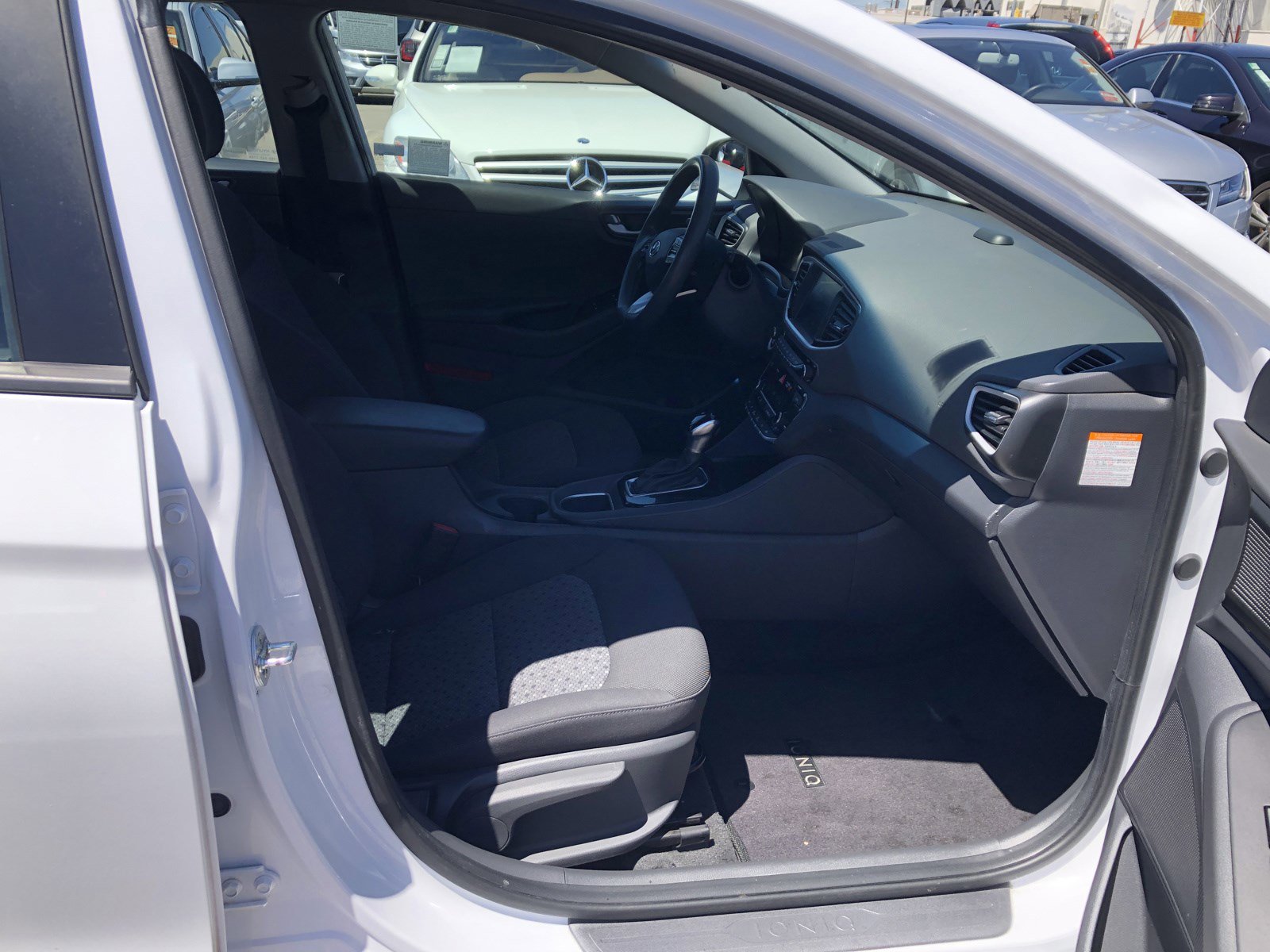 Used 2019 Hyundai Ioniq Blue FWD image 15