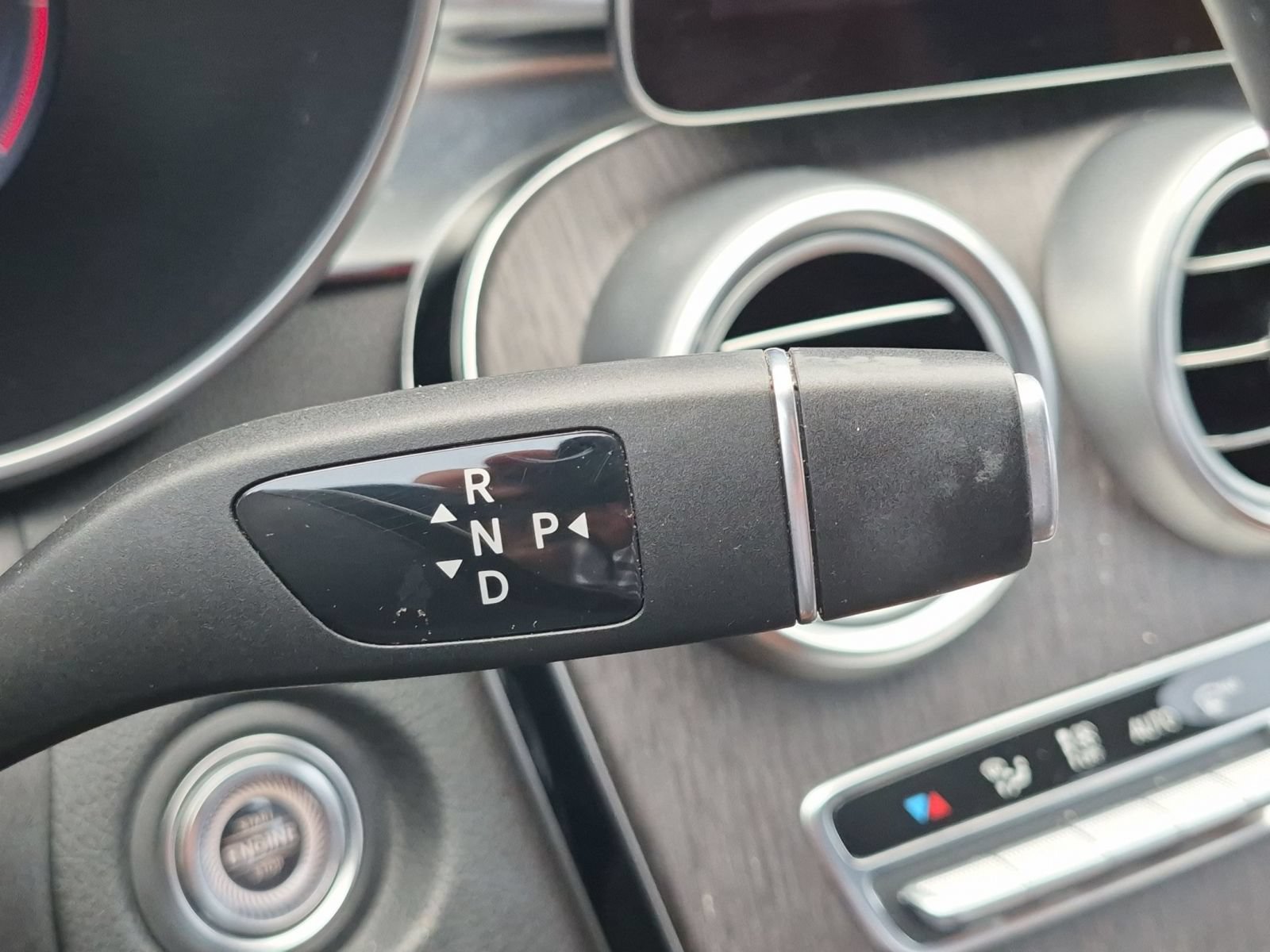 Used 2021 Mercedes-Benz C 300 4MATIC Sedan image 27