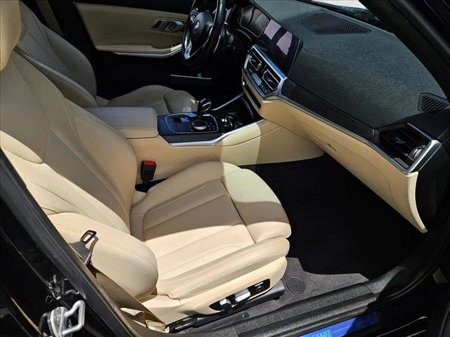Used 2021 BMW 330i Sedan w/ Convenience Package RWD image 21
