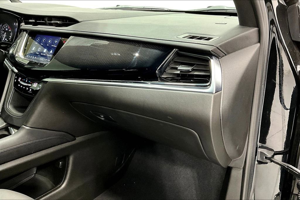 Used 2024 Cadillac XT6 Sport w/ Technology Package image 19