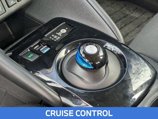 Used 2021 Nissan Leaf SV w/ SV Technology Package FWD image 20