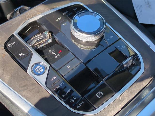 Used 2026 BMW X7 xDrive40i w/ Premium Package image 12