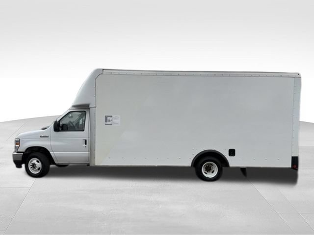 Used 2022 Ford E-450 and Econoline 450 Super Duty w/ Power Windows & Locks Group RWD video 2