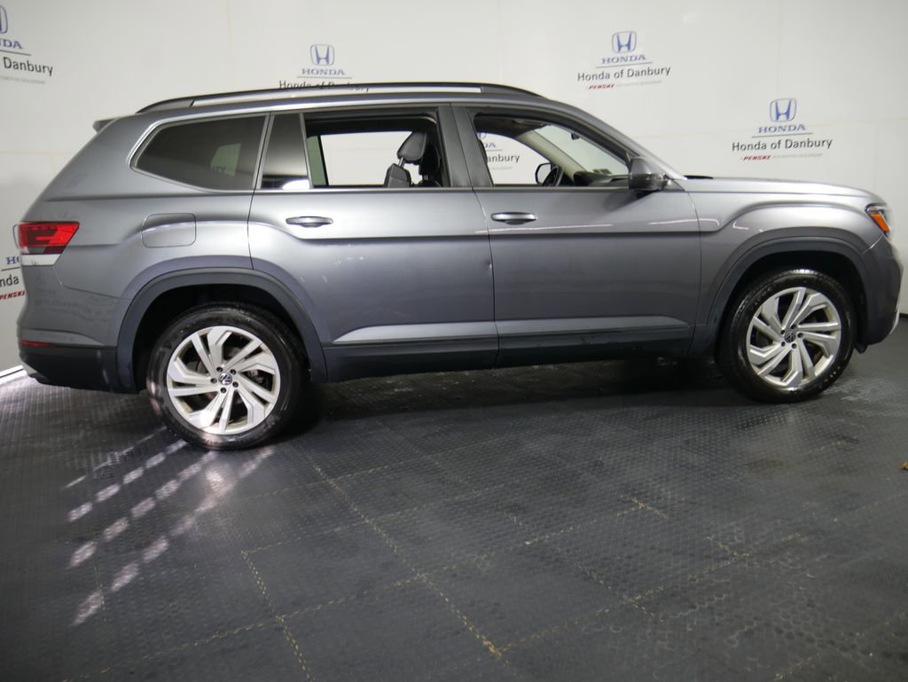 Used 2021 Volkswagen Atlas SE w/ Panoramic Sunroof Package image 3