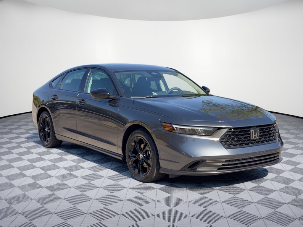 Certified 2025 Honda Accord SE image 7