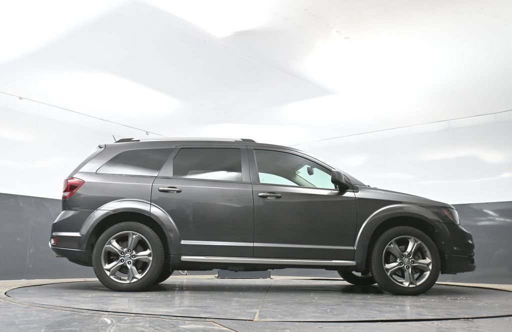 Used 2017 Dodge Journey Crossroad AWD/4WD image 49