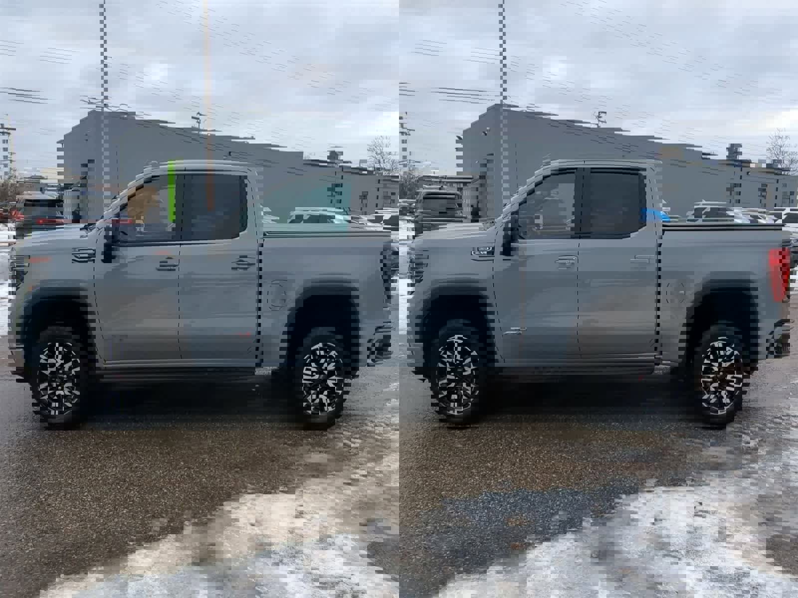 Used 2024 GMC Sierra 1500 AT4 w/ Technology Package image 11