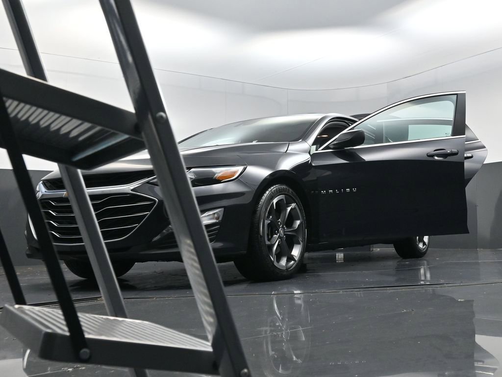 Used 2023 Chevrolet Malibu LT image 26