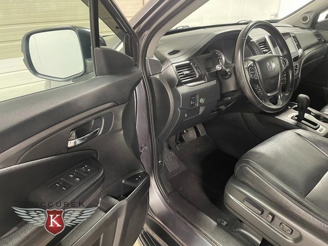 Used 2016 Honda Pilot EX-L image 11