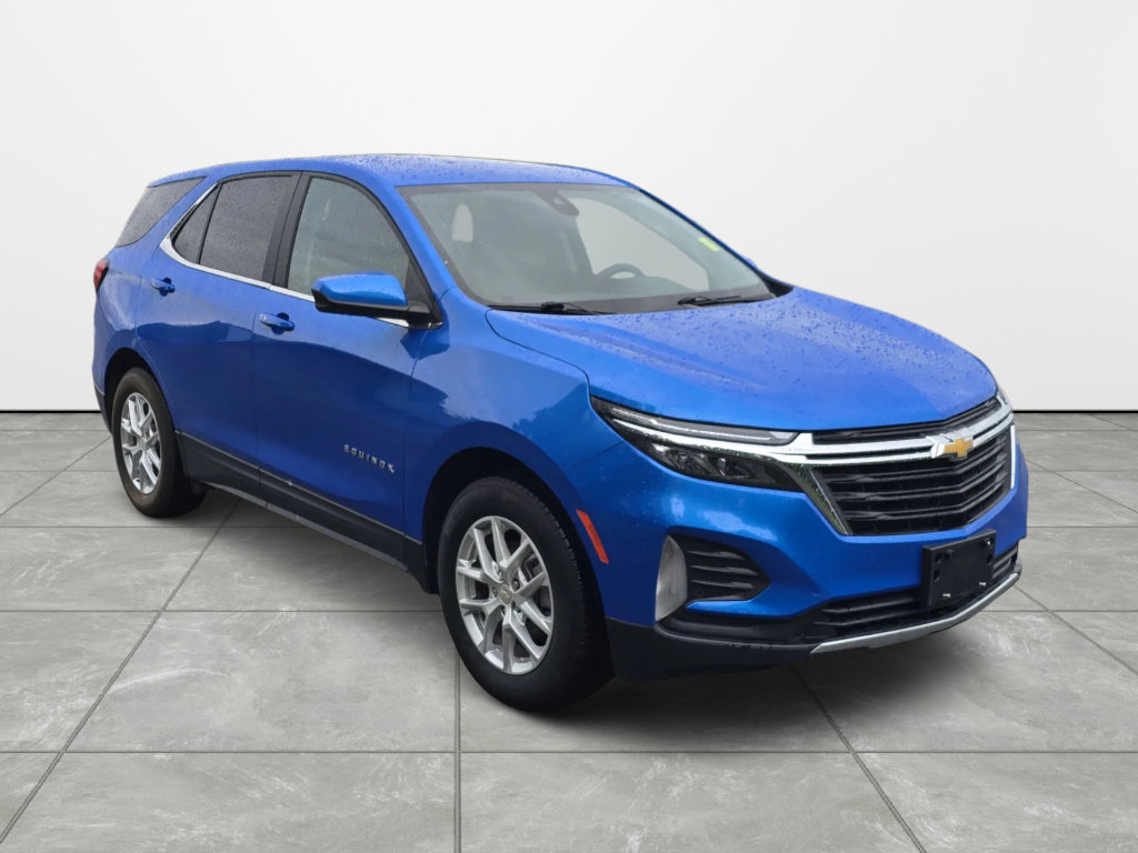 Used 2024 Chevrolet Equinox LT AWD/4WD image 2