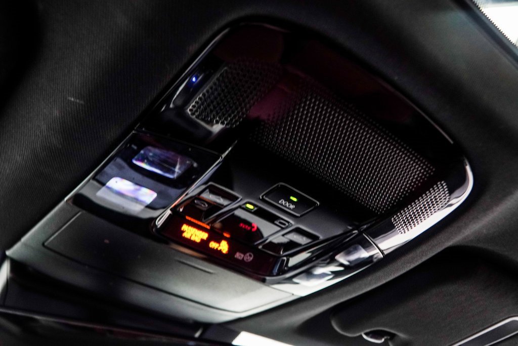 Used 2024 Lexus NX 300h AWD w/ Luxury Package image 34