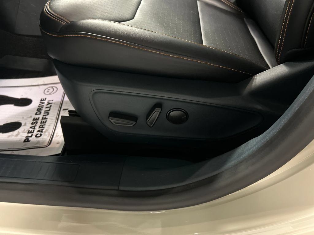 Used 2025 Ford Maverick Tremor AWD/4WD image 11