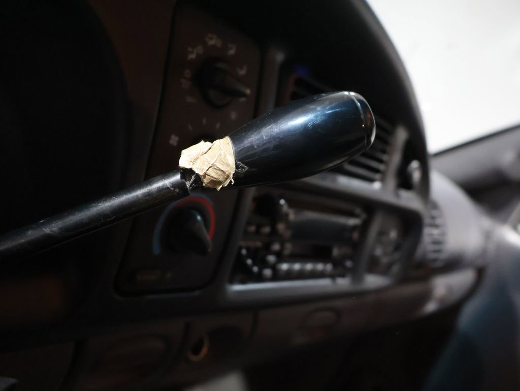 Used 1998 Dodge Ram 1500 Truck ST image 29