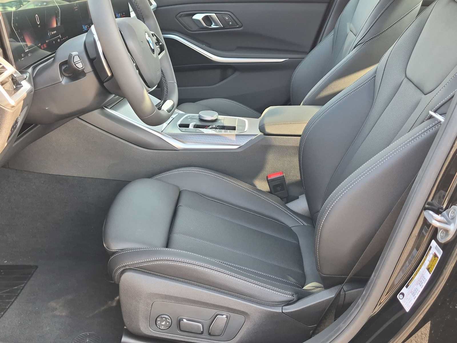 New 2026 BMW 330i Sedan RWD image 17