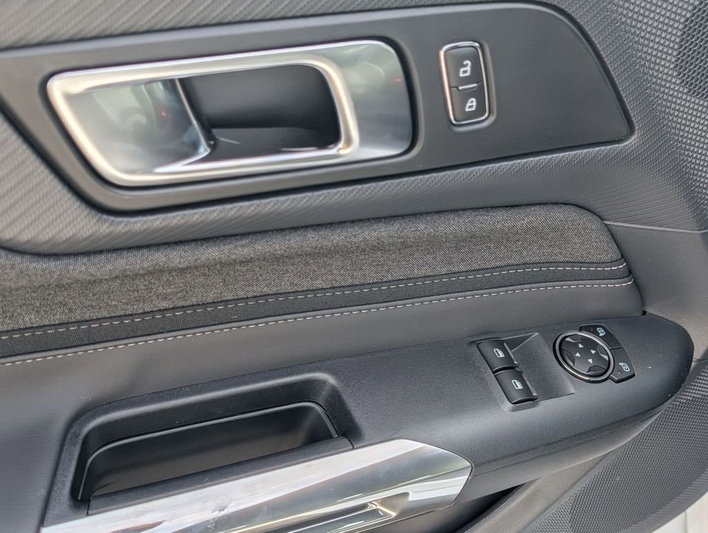 New 2026 Ford Mustang Coupe image 21