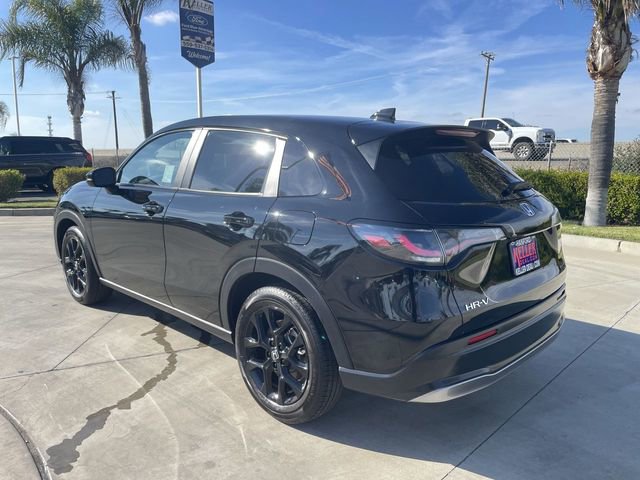 Used 2025 Honda HR-V Sport image 6