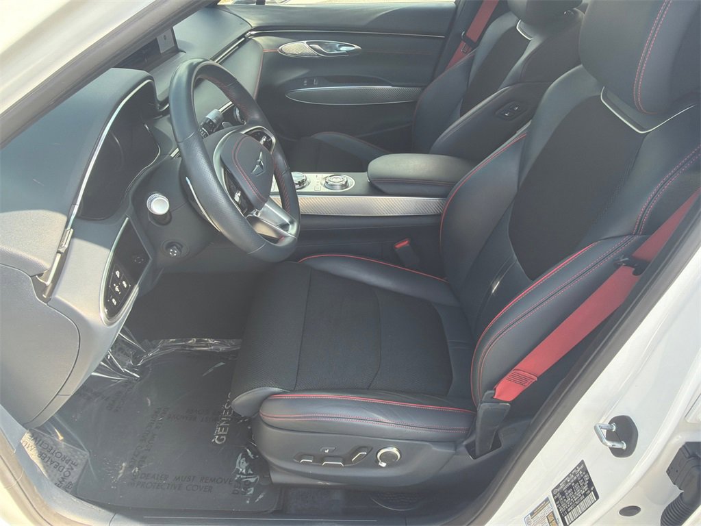 Used 2022 Genesis GV70 3.5T Sport image 9