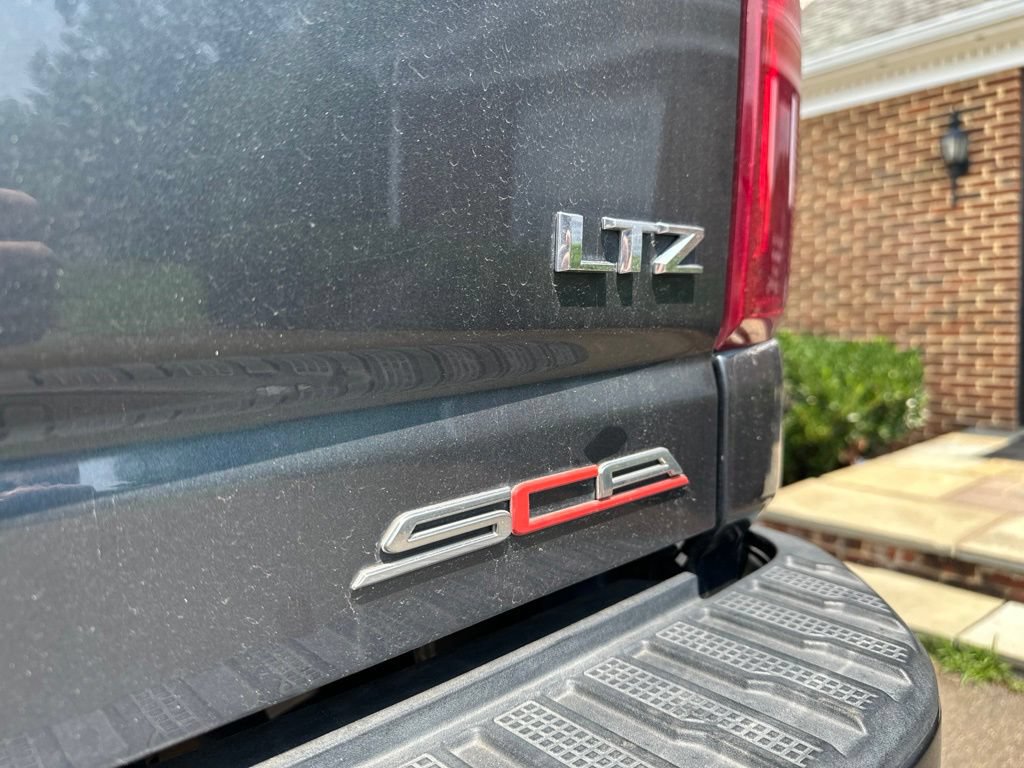Used 2020 Chevrolet Silverado 2500 LTZ w/ LTZ Premium Package AWD/4WD image 19