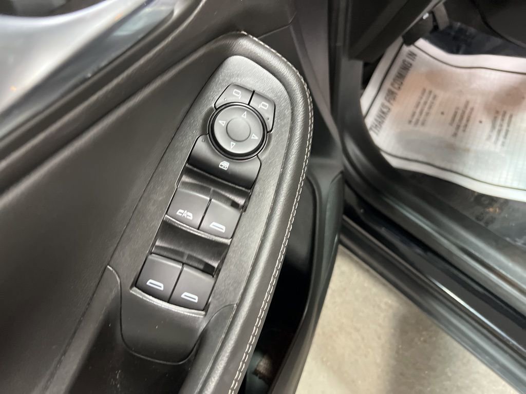 Used 2025 Buick Encore GX Preferred image 19