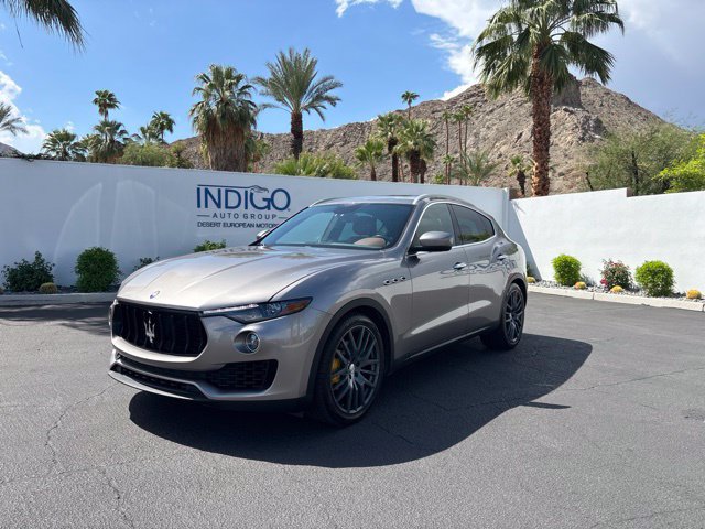 Used 2017 Maserati Levante AWD/4WD image 1