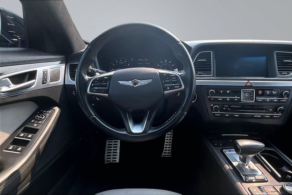 Used 2018 Genesis G80 3.3T Sport RWD image 5