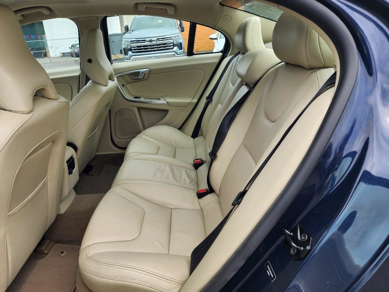 Used 2013 Volvo S60 T5 AWD/4WD image 21