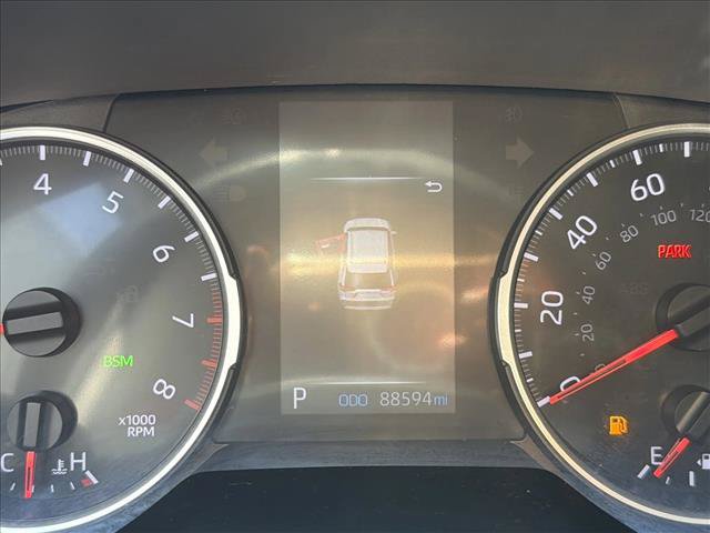 Used 2020 Toyota RAV4 XLE w/ All Weather Liner Package AWD/4WD image 17
