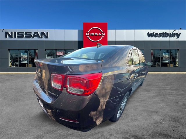 Used 2015 Chevrolet Malibu LT w/ Power Convenience Package image 4