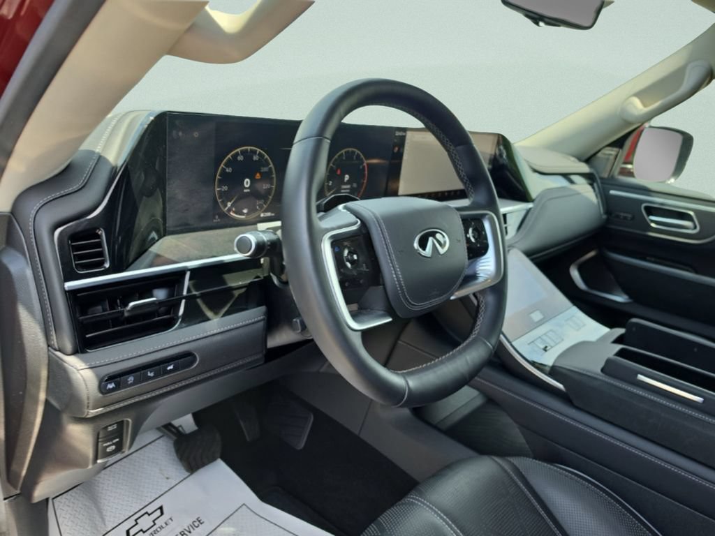 Used 2025 INFINITI QX80 Sensory AWD/4WD image 13