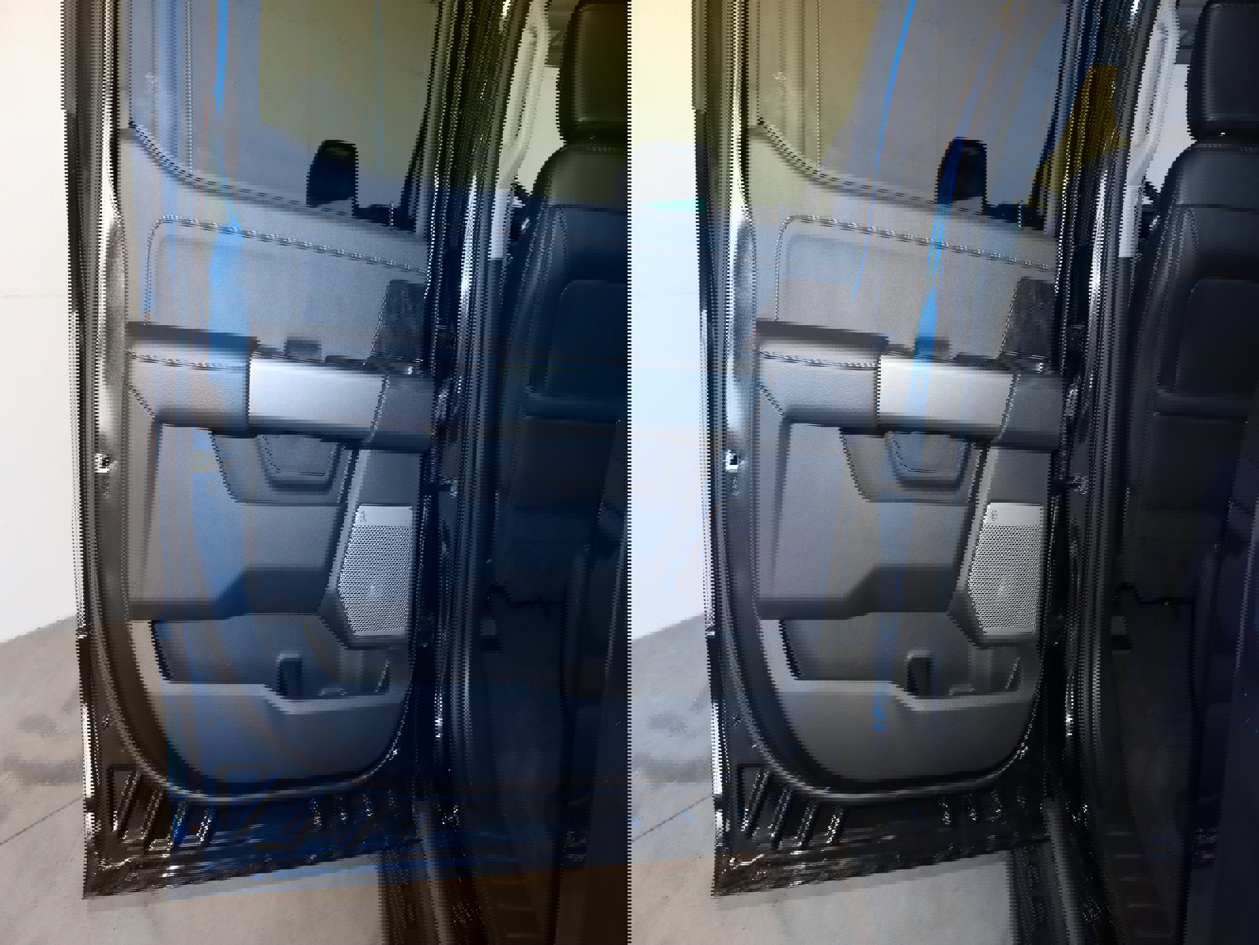 New 2025 Ford F250 Lariat w/ Black Appearance Package image 39