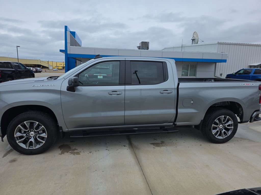 New 2026 Chevrolet Silverado 1500 RST AWD/4WD image 2