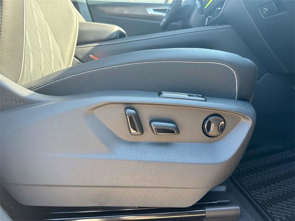 New 2026 Volkswagen Atlas SEL Premium R-Line image 15