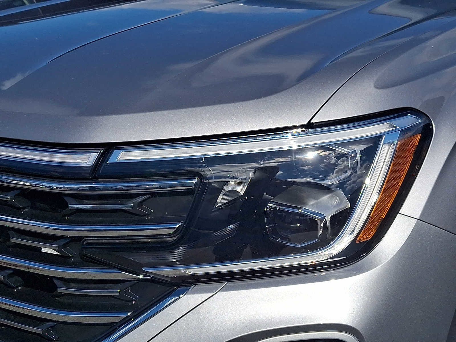 New 2026 Volkswagen Atlas SEL image 4