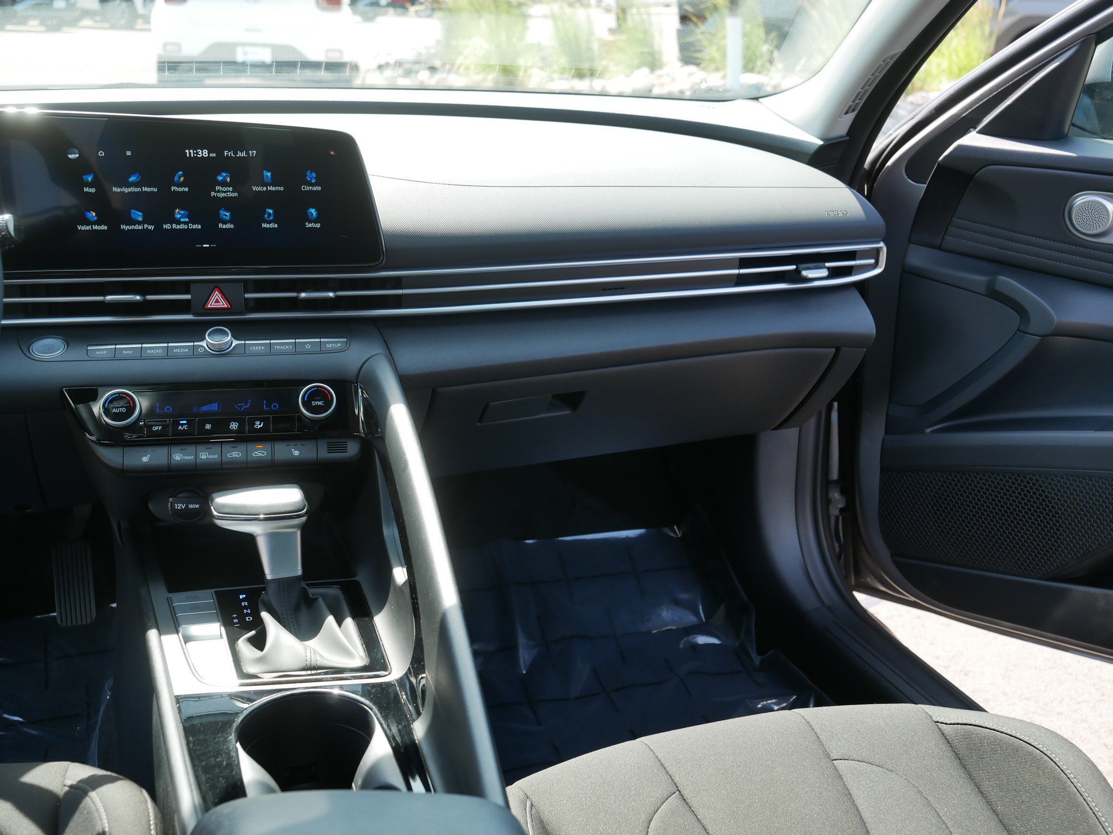 Used 2023 Hyundai Elantra SEL w/ Convenience Package FWD image 22