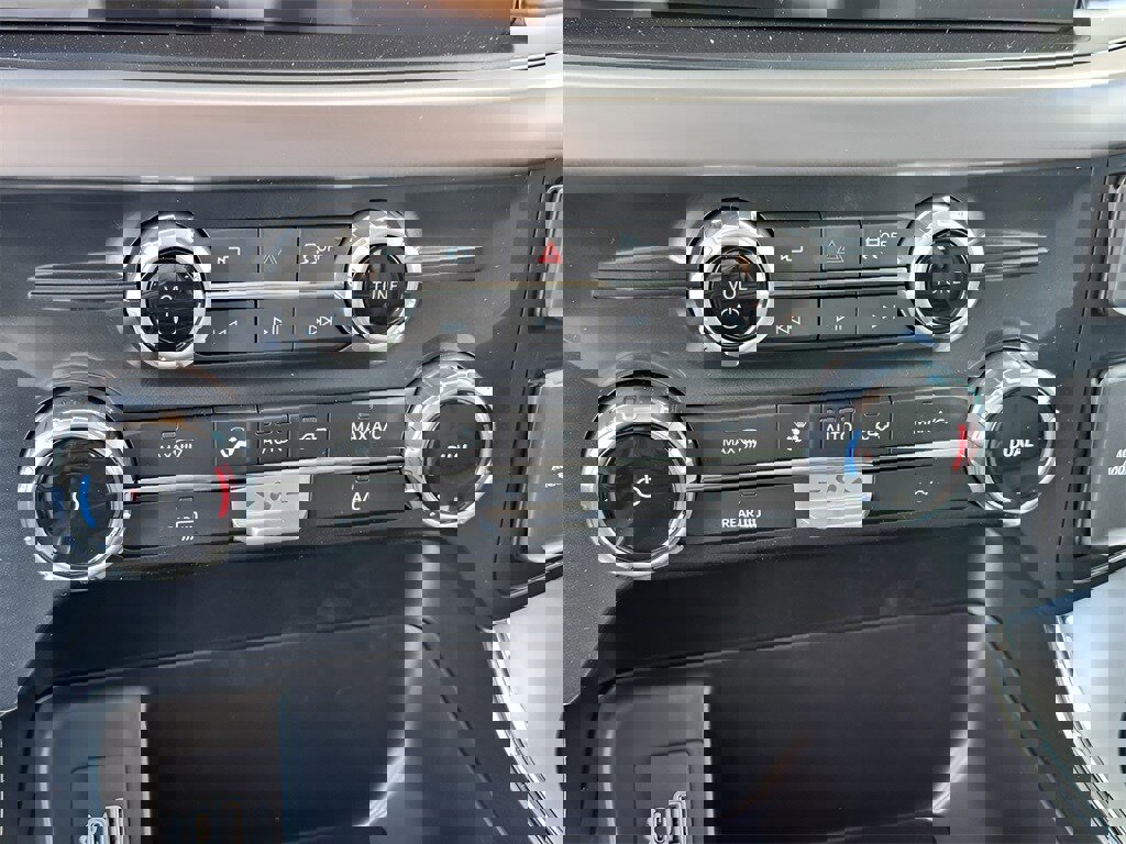 New 2025 Ford F150 XLT w/ Equipment Group 301A Standard image 33