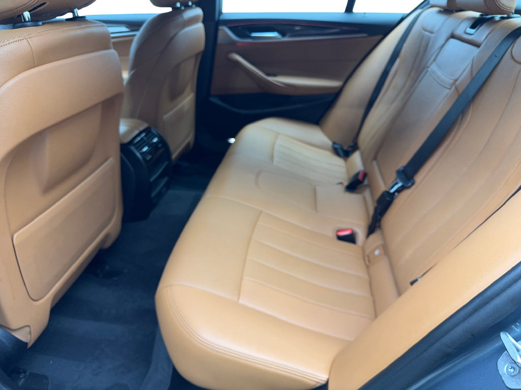 Used 2022 BMW 530i xDrive w/ Convenience Package AWD/4WD image 34